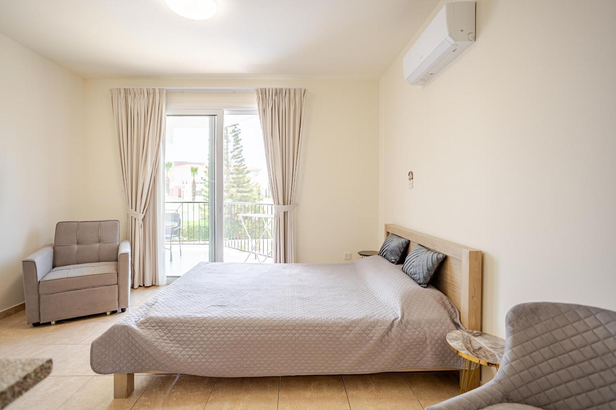 Danaos Seaside 104 With Pool In Tourist Area Appartement