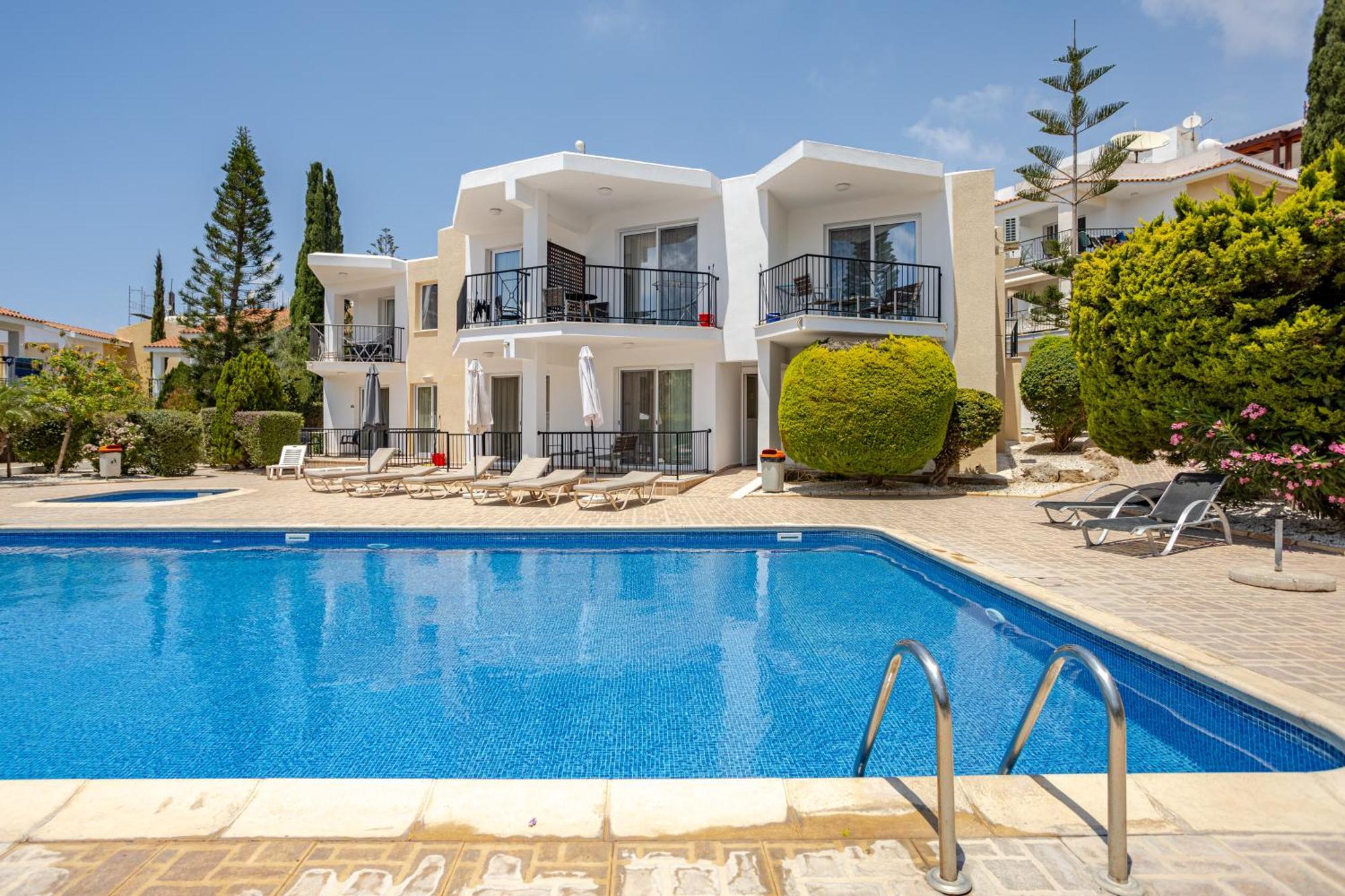 Appartement Danaos Seaside 104 With Pool In Tourist Area